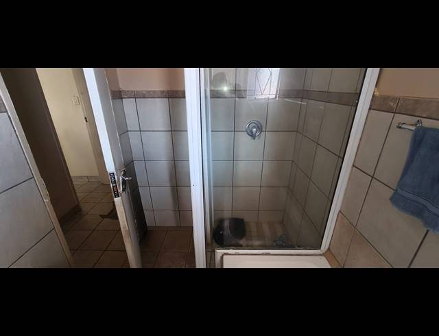 3 BEDROOM APARTMENT FOR SALE IN RUSTENBURG CENTRAL